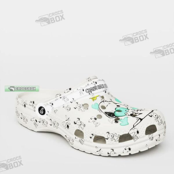 Snoopy Graphic White Crocs Shoes